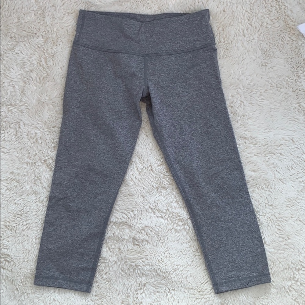 Lululemon Wunder Under Crop Size 6